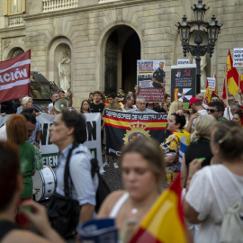 Manifestantes durante una concentración, a 2 de septiembre de 2026.