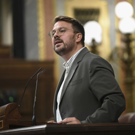 El diputado de Sumar Alberto Ibáñez interviene durante el pleno del Congreso, a 15 de septiembre de 2026.