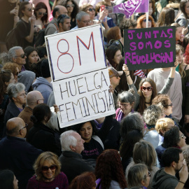 Concentración con motivo del Día Internacional de la Mujer en una foto de archivo.