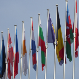 wing-europe-flag-weapon-parliament-flags-738738-pxhere.com