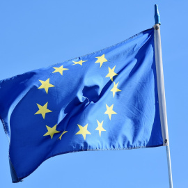 flag-3370970_1280