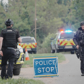EuropaPress_7803951_27_september_2026_united_kingdom_fairford_police_at_road_block_on_the_road