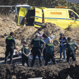 Momento de la recogida del cadáver del trabajador en Palos.