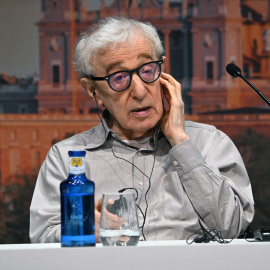 Woody Allen durante la rueda de prensa de presentación del rodaje de su nueva película en Madrid, a 1 de octubre de 2026.