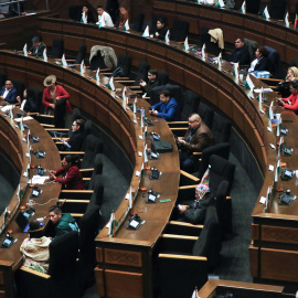 Legisladores bolivianos durante una sesión sobre el fiscal general detenido.