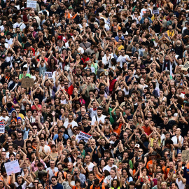 Miles de personas se manifiestan en Madrid este sábado 3 de octubre por la crisis de la vivienda.