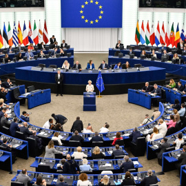 La presidenta de la Comisión Europea, Ursula von der Leyen, pronuncia el discurso sobre el estado de la Unión (SOTEU) en el Parlamento Europeo. Foto: Philippe Stirnweiss/Parlamento Europeo