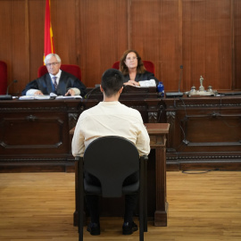 Imagen de archivo del novio de Ana Buza en el banquillo de los acusados.