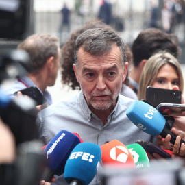 Antonio Maíllo a su llegada al Congreso de los Diputados, a 2 de octubre de 2026.