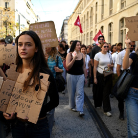 EuropaPress_7843188_13_october_2026_france_marseille_protesters_march_through_the_streets_of