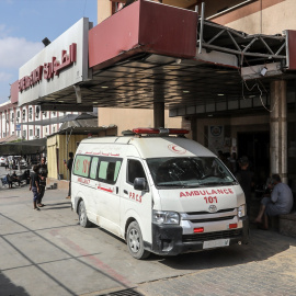 La entrada del Hospital Nasser en la ciudad gazatí de Khan Yunis, a 6 de septiembre de 2025.