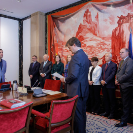 L'eurodiputat electe de Junts Toni Comín durant l'acte de jura de la Constitució davant la JEC