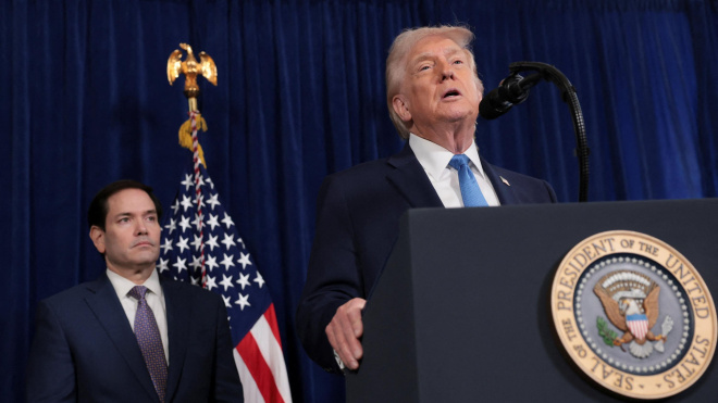 Trump afirma que EEUU "dirigirá" Venezuela y que sus grandes petroleras harán negocio en el país