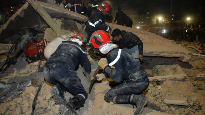Al menos 19 muertos y 16 heridos tras un derrumbe de dos edificios ...