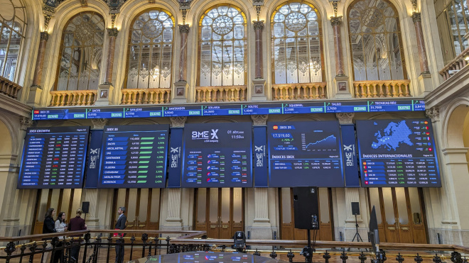 Las bolsas europeas, incluida el Ibex, pierden en torno a un 1% por el discurso de Trump sobre Irán