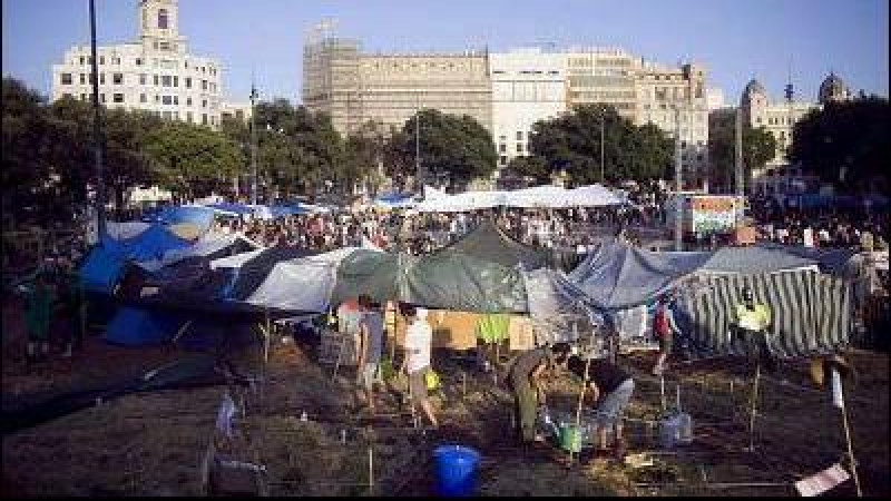 Acampada del 15-M en Plaza Catalunya.