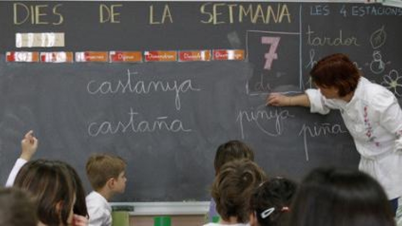 Aula de una escuela en Catalunya./ EFE