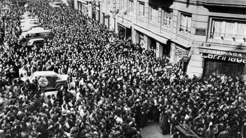 Funeral de los cinco obreros asesinados por la Policía en Vitoria en 1976