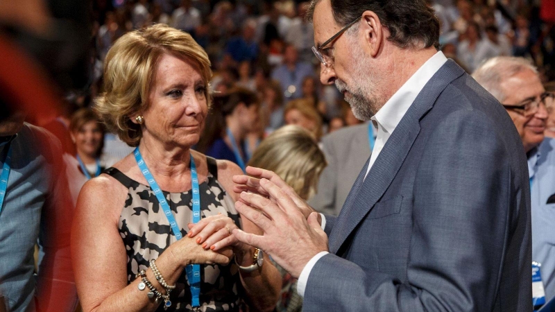 Esperanza Aguirre y Mariano Rajoy, en una imagen de archivo. REUTERS