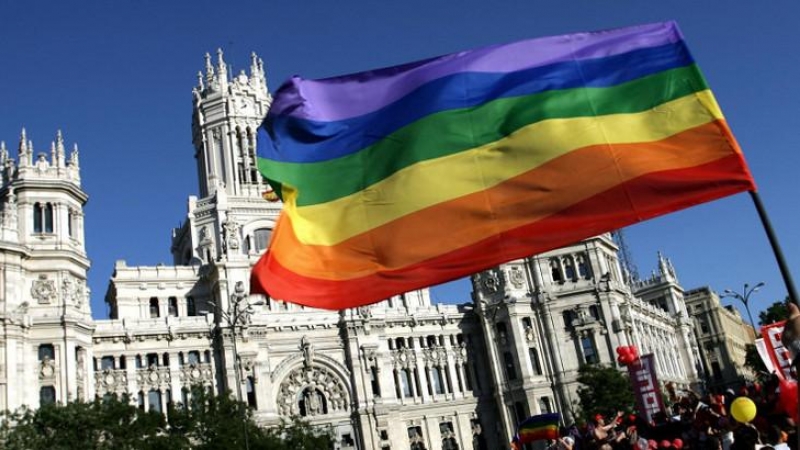 Imagen de archivo de una manifestación en Madrid por los derechos LGTBI / EFE