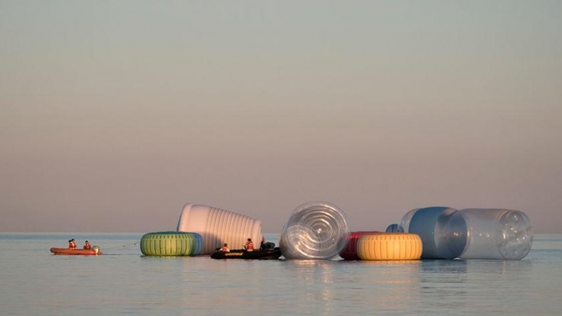 Acción de Greenpeace contra la contaminación por plásticos en el Mediterráneo. GREENPEACE