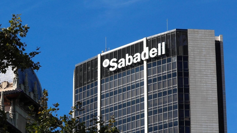 Sede del Banco Sabadell en Barcelona. REUTERS