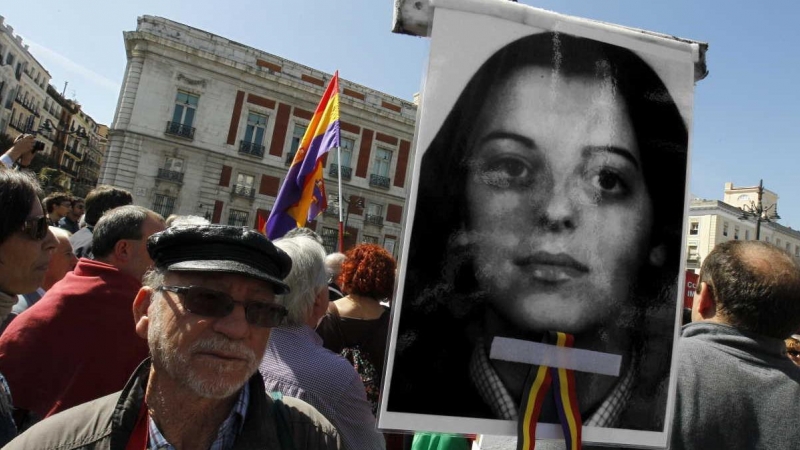 Foto del acto homenaje a Yolanda González, en Madrid, en , en 2013. EFE/Kote Rodrigo