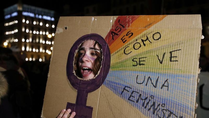 Manifestación feminista en Pamplona. / JESÚS DIGÉS (EFE)