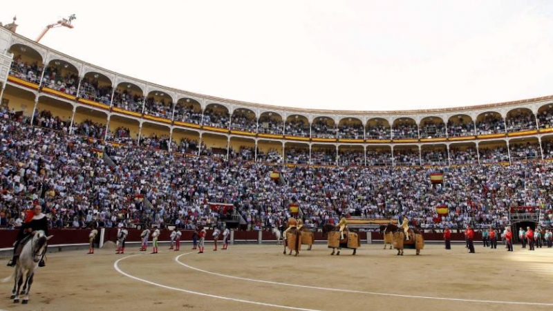 Imagen de archivo de una corrida de toros en las Ventas. EFE