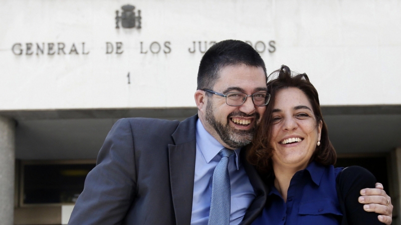 Carlos Sánchez Mato y Celia Mayer, a la salida de los Juzgados de Plaza de Castilla tras declarar como investigados en el juzgado número 21 de Madrid. - EFE