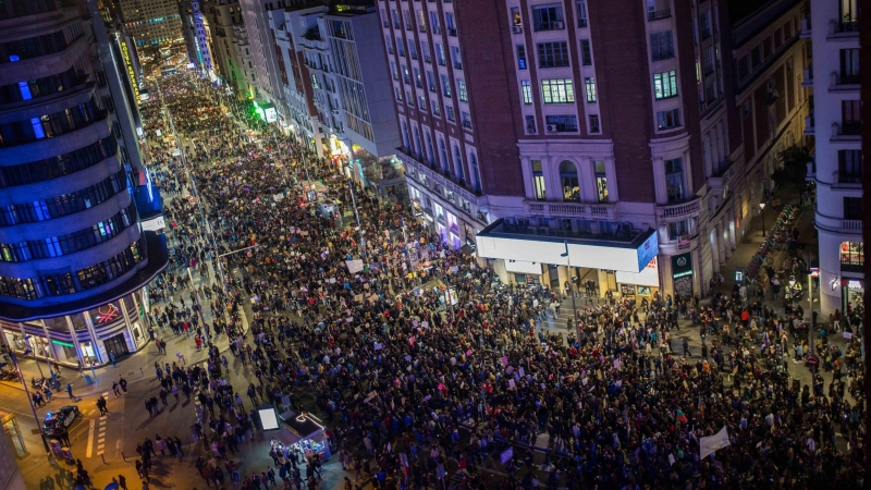 Vista de la manifestación del 8M en la Gran Vía de Madrid.- JAIRO VARGAS