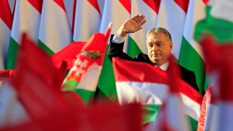 El primer ministro húngaro, Viktor Orbán, durante un mítin. / REUTERS