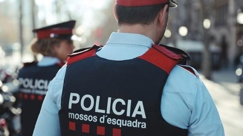 Agentes de patrulla de los Mossos d'Esquadra, en una imagen de archivo. - MOSSOS D'ESQUADRA