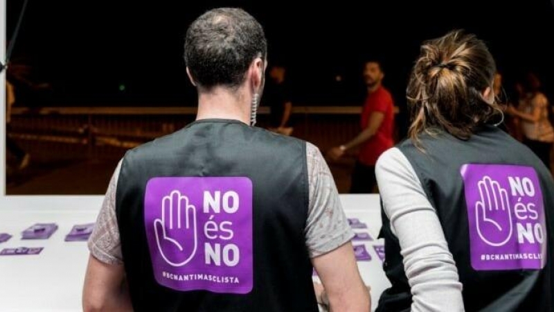Imatge d'arxiu d'un punt lila en el marc de la campanya 'no és no' de l'Ajuntament de Barcelona. Ajuntament de Barcelona