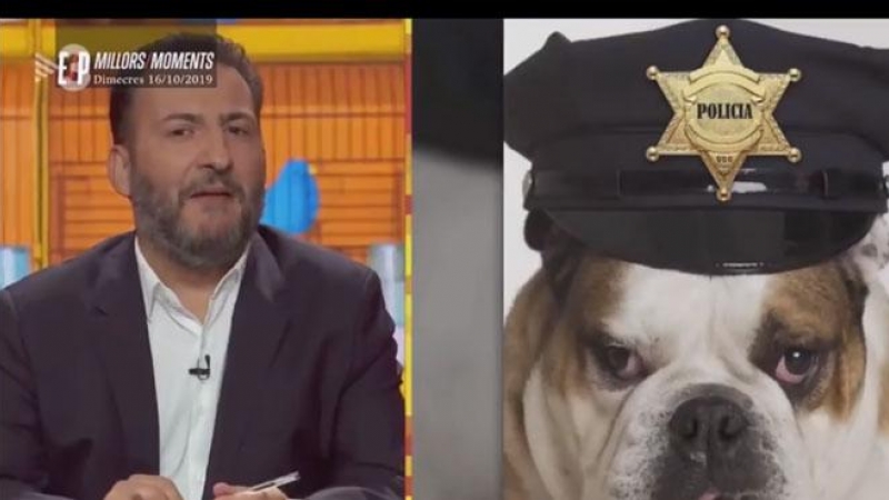 Extracto del 'sketch' en el que se ve al presentador Toni Soler, y uno de los perros relacionados con la polémica. / YouTube