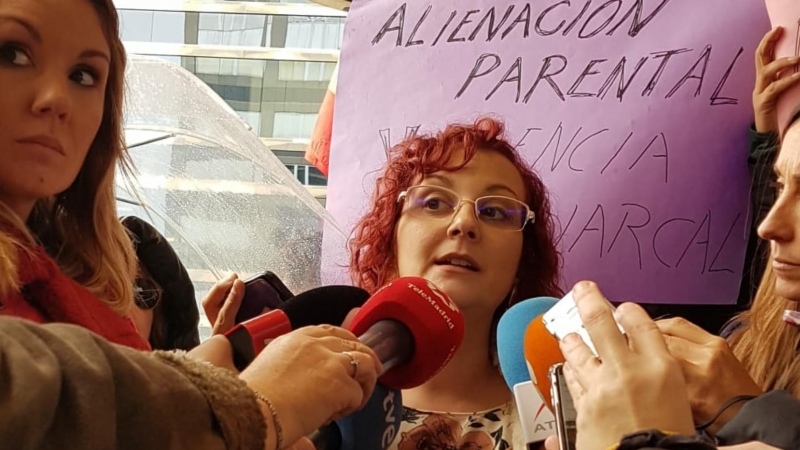 María Sevilla, expresidenta de Infancia Libre, tras declarar ante la Fiscalía el pasado 29 de noviembre