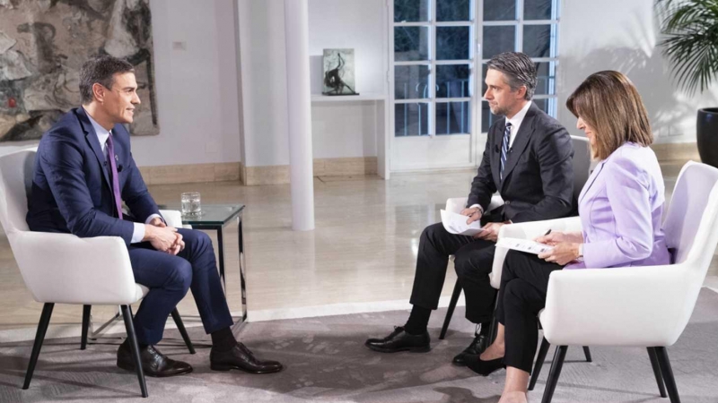 El presidente del Gobierno, Pedro Sánchez, durante su entrevista en TVE.