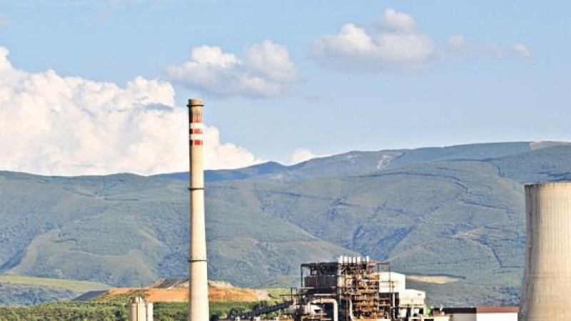 El cierre de la central térmica de Anllares en 2019 por Naturgy fue el paso previo a las clausuras de las de Andorra y Compostilla este año por Endesa. / Hovalef-Wikimedia