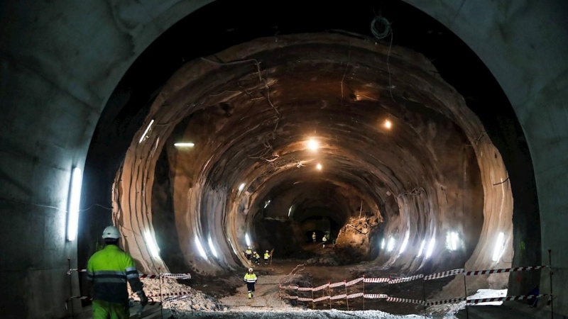 Obras del futuro metro de Donostia