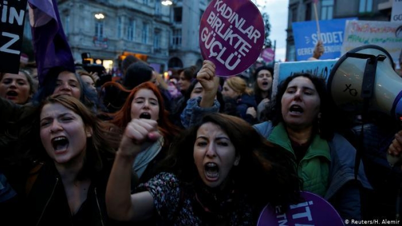 Una protesta contra la violencia machista en Estambul. REUTERS