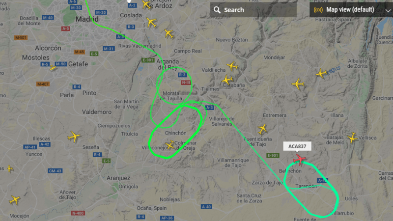 03/02/2020 - Recorrido de un avión de  Air Canada que debe hacer un aterrizaje de emergencia. / FLIGHTRADAR24