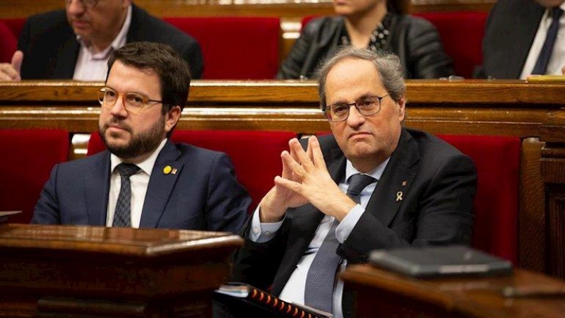 Pere Aragonès i Quim Torra durant la sessió de control al Parlament. EUROPA PRESS