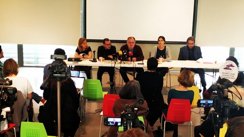 Roda de premsa de presentació de la plataforma Zeroport pel decreixement del port i l'aeroport de Barcelona.