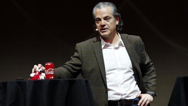Marcos de Quinto, ex vicepresidente de Coca-Cola y diputado de Ciudadanos, durante una charla en París.- REUTERS/Benoit Tessier