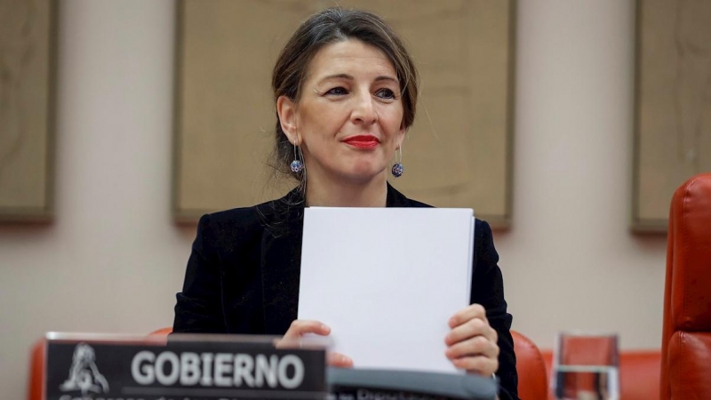 21/02/2020.- La ministra de Trabajo y Economía Social, Yolanda Díaz, comparece este jueves en la Comisión de Trabajo del Congreso para explicar las medidas que pondrá en marcha en materia laboral. EFE/Emilio Naranjo