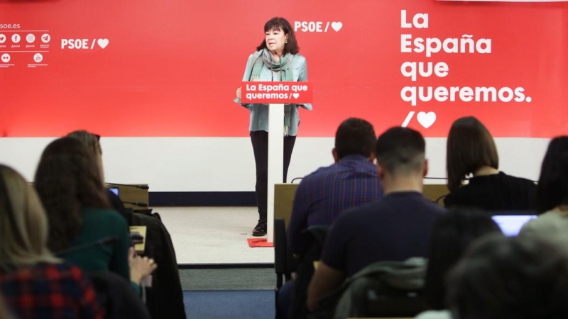 La presidenta del PSOE, Cristina Narbona, interviene en una rueda de prensa posterior a la reunión de la Comisión Permanente de la Ejecutiva Federal en la sede socialista de Ferraz. E.P./Ricardo Rubio