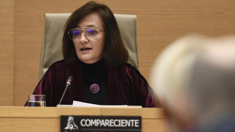 La presidenta de la Autoridad Independiente de Responsabilidad Fiscal (AIReF), Cristina Herrero, durante su comparecencia en la comisión de Hacienda del Congreso de los Diputados. EFE/Víctor Lerena