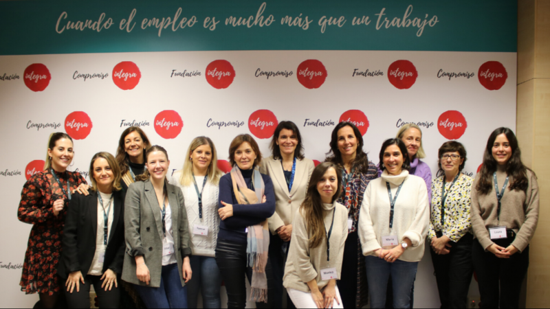 Mentoras del Banco Santander que participan en el programa De mujer a mujer