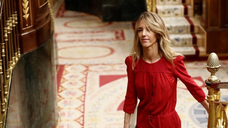 La portavoz del PP en el Congreso, Cayetana Álvarez de Toledo, durante la sesión de control al Gobierno que se celebra este miércoles en el Congreso. EFE/Mariscal