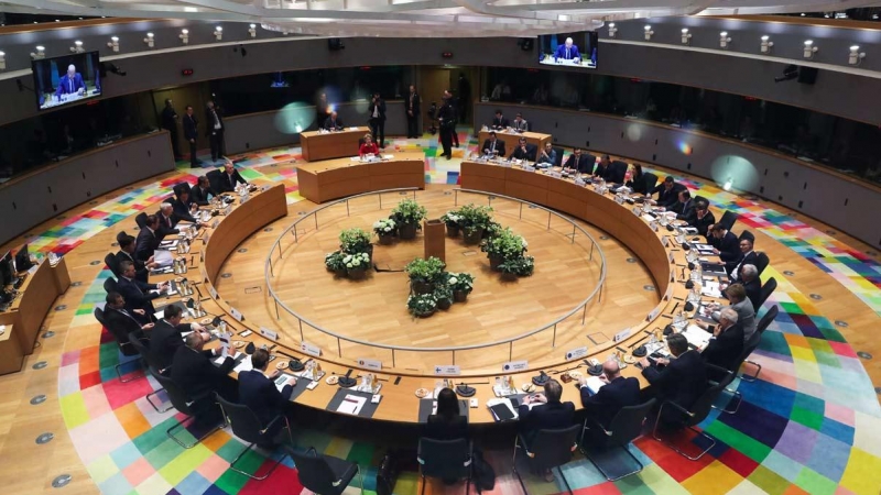 Cumbre de la Unión Europea en Bruselas celebrada en febrero de 2020. (REUTERS)